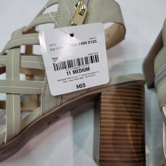 Liz Claiborne Teagan Block Heeled Sandals Size 11 - Picture 7 of 12